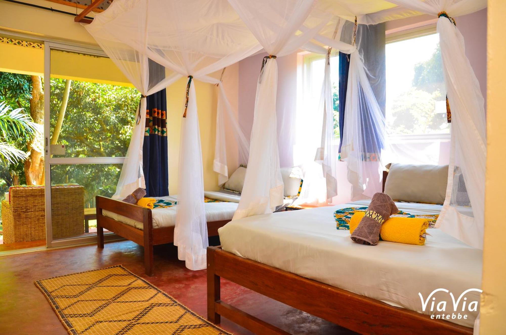 Viavia Entebbe Hotel ภายนอก รูปภาพ