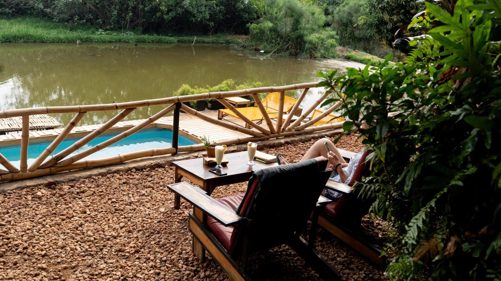 Viavia Entebbe Hotel ภายนอก รูปภาพ