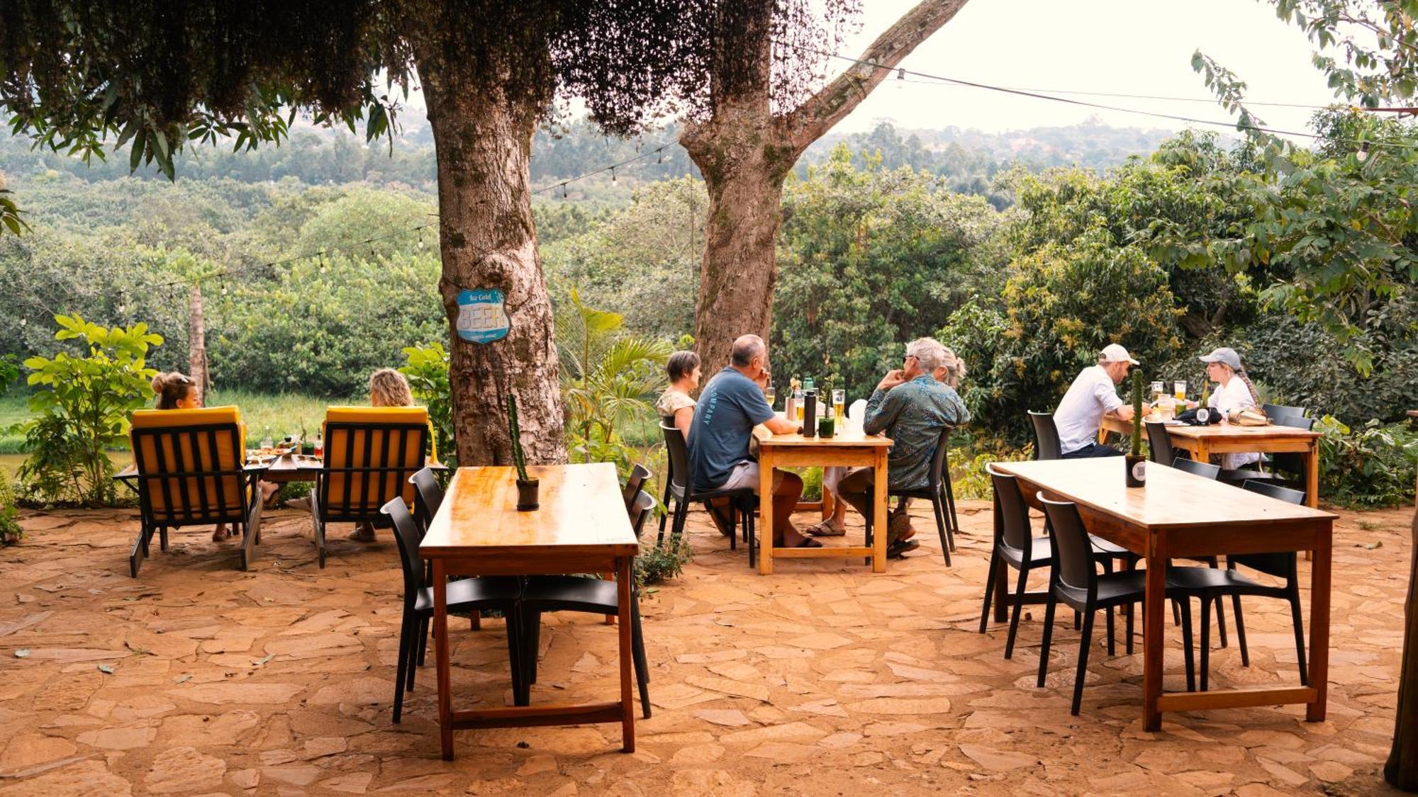 Viavia Entebbe Hotel ภายนอก รูปภาพ