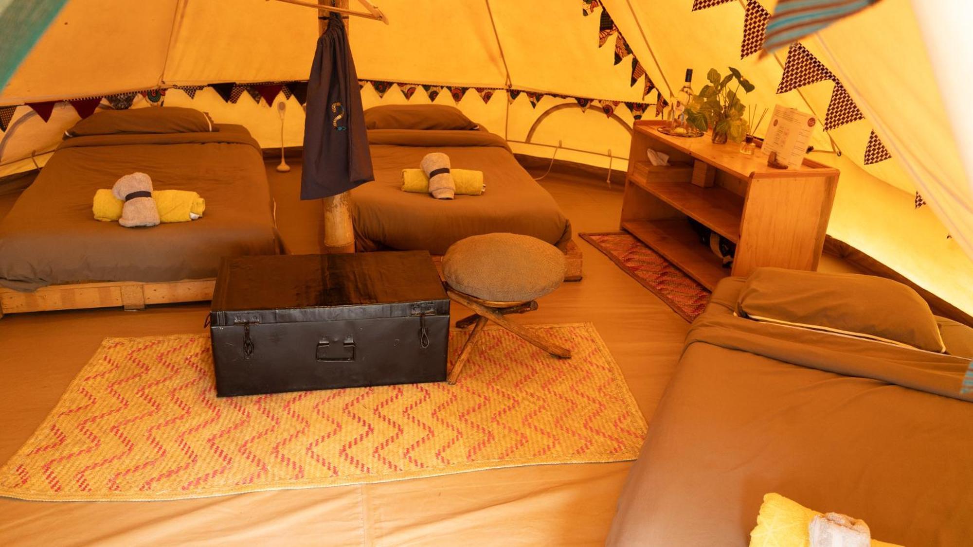 Viavia Entebbe Hotel ภายนอก รูปภาพ