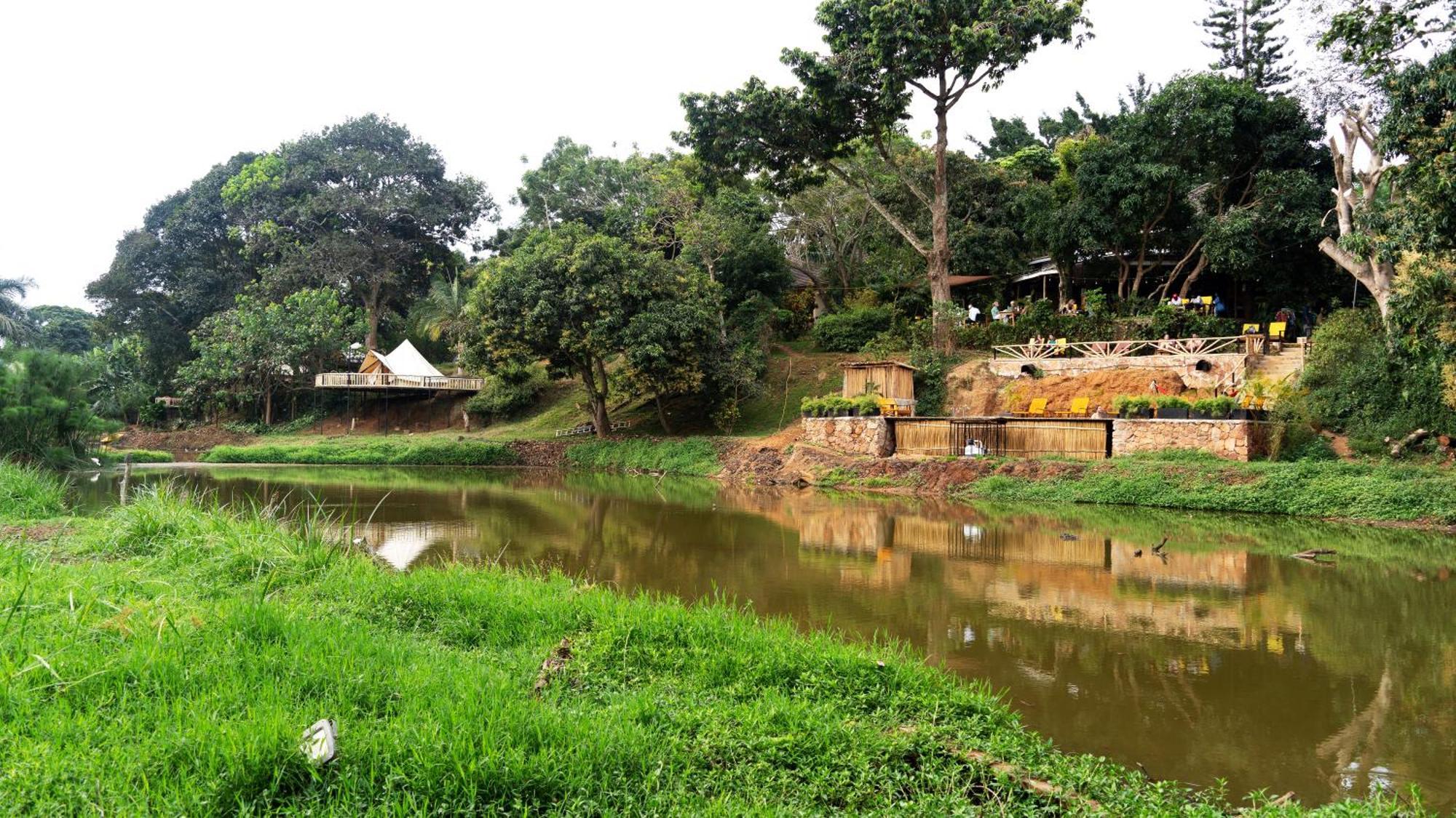 Viavia Entebbe Hotel ภายนอก รูปภาพ